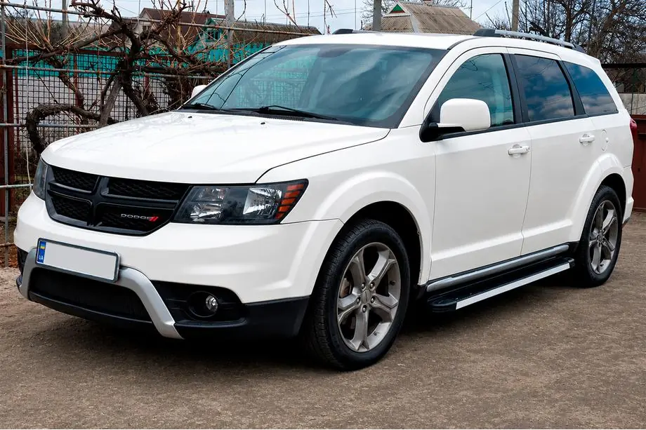 Dodge Journey 2008–2020 Bočné prahy Maya V1 (2 ks, hliník) Image