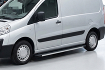 Fiat Scudo 2007–2015 Bočné nášľapy Maya (2 ks, hliník) fotografia 1