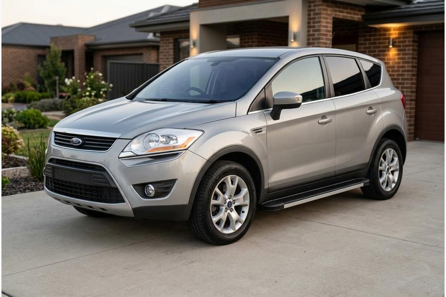 Ford Kuga 2008–2013 Bočné prahy Maya V1 (2 ks, hliník) Image