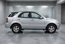 Kia Sorento I BL 2002–2009 Bočné prahy Maya V1 (2 ks, hliník) fotografia 1