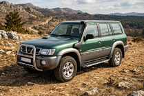 Nissan Patrol Y61 1997–2011 Bočné prahy Maya V1 (2 ks, hliník) fotografia 1