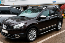 Nissan Qashqai 2007–2010 Bočné prahy Maya V1 (2 ks, hliník) fotografia 4