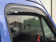 Renault Master 2011–2023 Okenné deflektory (2 ks, Niken) fotografia 4