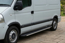 Nissan Interstar 2002–2010 Bočné nášľapy Maya (2 ks, hliník) fotografia 1