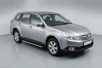 Subaru Outback 2009–2014 Bočné prahy Maya V1 (2 ks, hliník) fotografia 1