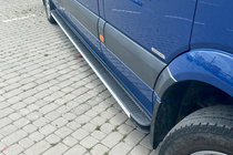 Volkswagen Crafter 2006–2016 Bočné nášľapy Maya (2 ks, hliník) fotografia 2