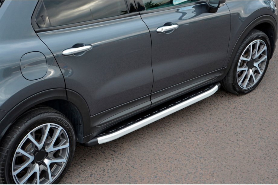Fiat 500X 2014–2024 Bočné prahy Fullmond (2 ks, hliník) Image