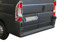 Fiat Ducato 2006–2025 Kryty brzdových svetiel s ohybom (2014+, 2 ks, plast) fotografia 1