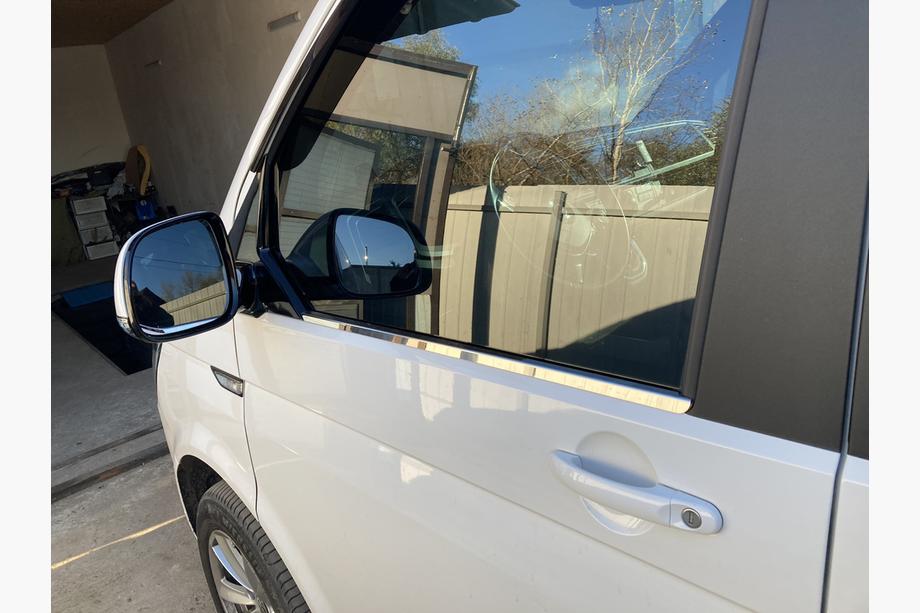 Volkswagen T6 2015–2024 Ozdobné lišty okien (2 ks, nerez) Image
