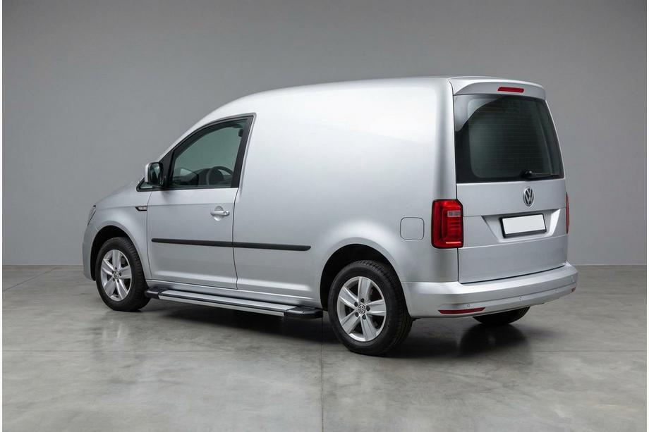 Volkswagen Caddy 2015–2020 Bočné nášľapy Rainbow (2 ks, hliník) Maxi rázvor Image