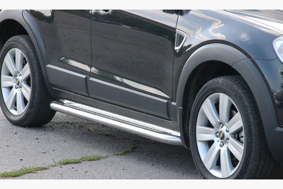 Chevrolet Captiva 2006–2019 Bočné prahy Premium (2 ks, nerez.) Ø60 mm Image