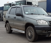 Chevrolet Niva 1998–2020 Bočné nášľapy Premium (2 ks, nerez) Ø60 mm fotografia 1