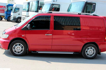 Mercedes Vito W638 1996–2003 Bočné nášľapy Fullmond (2 ks, hliník) fotografia 5