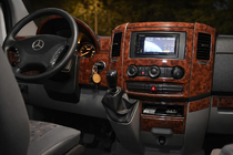 Mercedes Sprinter W906 2006–2018 Dekoratívne lišty na palubnú dosku (Meric, 50 dielov) Karbon fotografia 2