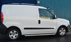 Fiat Doblo II 2010–2022 Nerezové okrasné lišty okien fotografia 5
