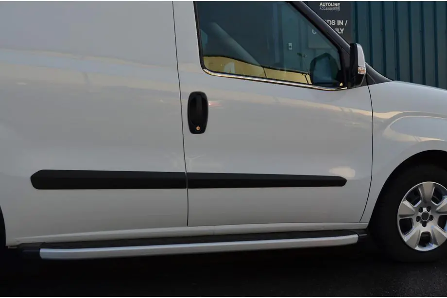 Fiat Doblo II 2010–2022 Nerezové okrasné lišty okien Image