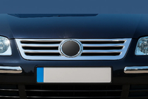 Volkswagen Caddy 2004–2010 Nerezový kryt masky OmsaLine – talianska nehrdzavejúca oceľ fotografia 1