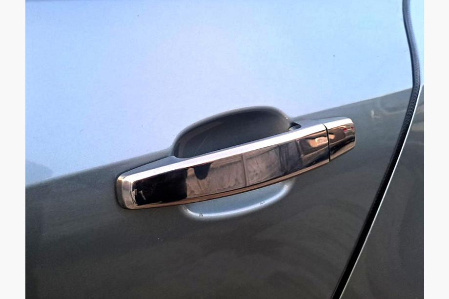 Opel Astra J 2009–2015 Chrómové kryty kľučiek dverí (4 ks) Image