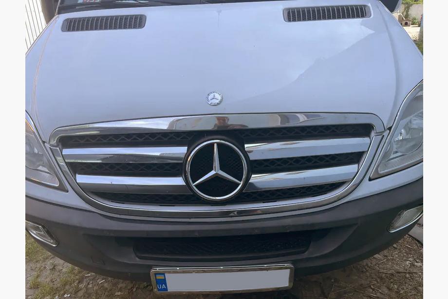 Mercedes Sprinter W906 2006–2018 Rámček masky chladiča (2006-2013, nerez) Image