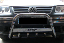 Volkswagen Caddy 2004–2010 Predný ochranný rám WT003 (nerez) fotografia 5