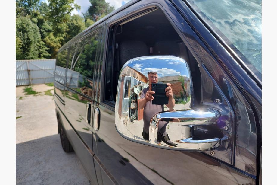 Volkswagen T4 Caravelle/Multivan 1990–2003 Chrómové kryty zrkadiel (2 ks, plast) OmsaLine - turecký plast Fotografia 3