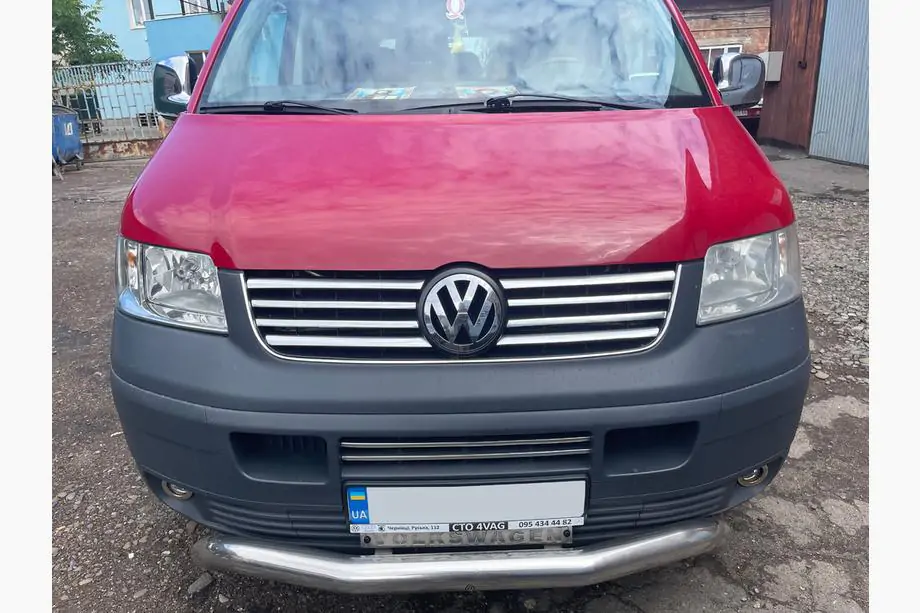 Volkswagen T5 Transporter 2003–2010 Lišty na mriežku (8 pásikov, nerez) Fotografia 3