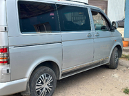 Volkswagen T5 Transporter 2003–2010 Dverové lišty (nerez, chróm) 1 dvere, dlhý rázvor, Carmos – turecká oceľ fotografia 18
