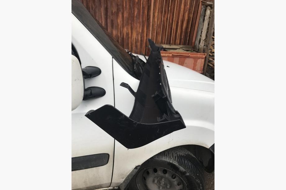 Kia Sorento II XM 2009–2014 Bočné prahy OEM 2013-2016 (kód QY-016) Fotografia 3