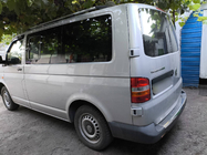 Volkswagen T5 Caravelle 2004–2010 Chrómové strešné lyžiny Dlhý rázvor, plastové pätky fotografia 12