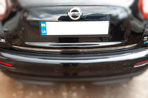 Nissan Juke 2010–2019 Nerezová lišta hrany kufra Carmos - turecká oceľ fotografia 3