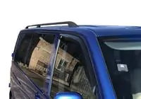 Volkswagen T6 2015–2024 Čierne strešné lyžiny fotografia 1