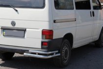 Volkswagen T4 Caravelle/Multivan 1990–2003 Zadné dvojité rohové chrániče AK003-Double (2 ks, nerez) fotografia 4