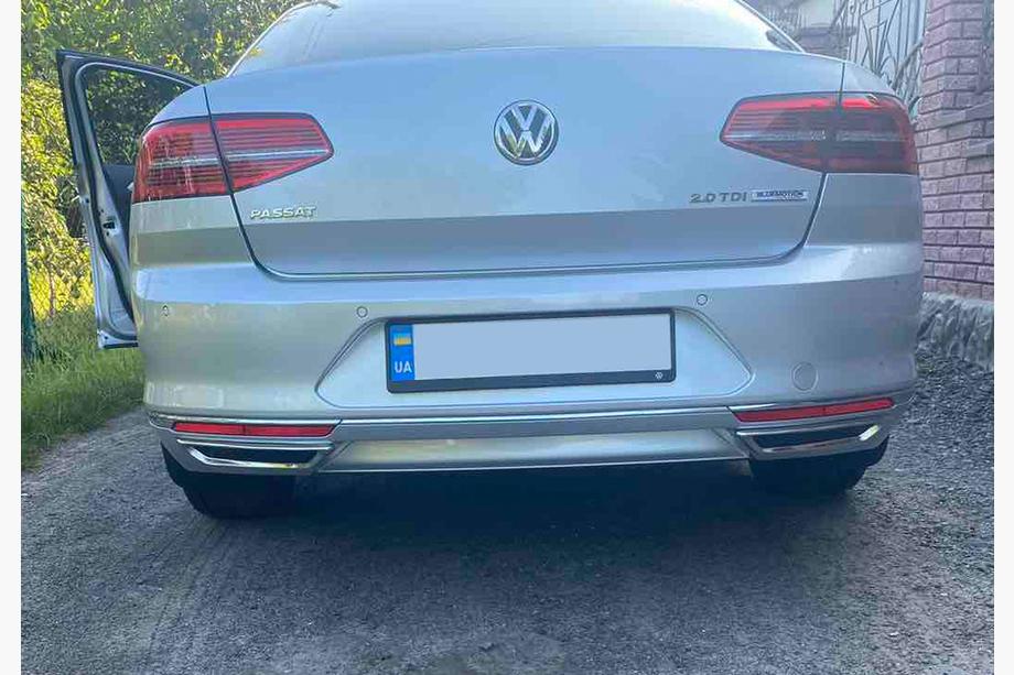 Volkswagen Passat B8 2015–2023 Kryty imitácie výfuku SD/SW (2015-2018, 2 ks, nerez) Fotografia 2