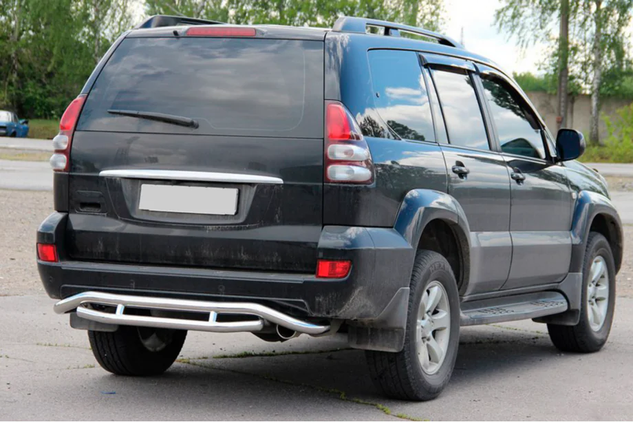 Toyota Land Cruiser Prado 120 2002–2009 Zadný ochranný rám AK008-1 Fotografia 4