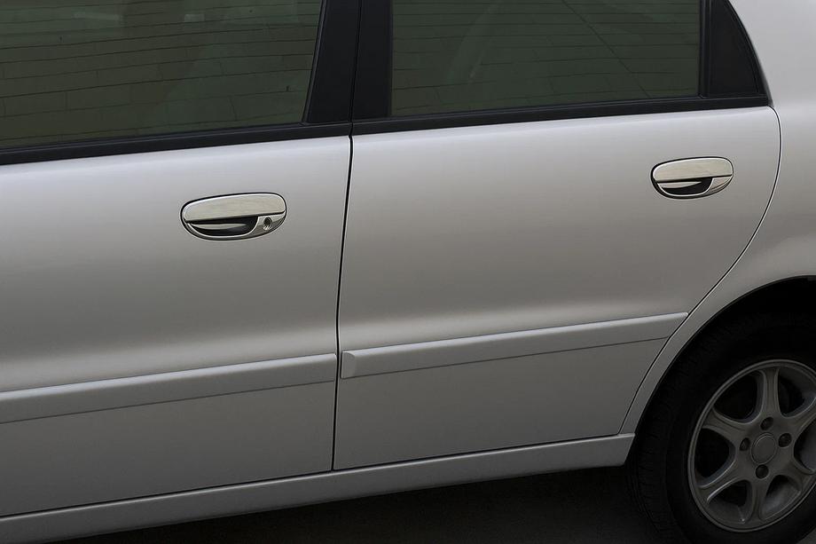 Daewoo Lanos 1998–2017 Chrómové kryty kľučiek dverí (8 ks) Leštená nehrdzavejúca oceľ Fotografia 2
