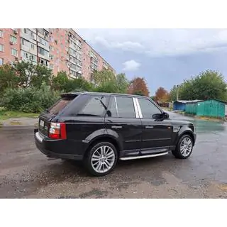Nerezové lišty na stĺpiky dverí Range Rover Sport 2005–2013 fotografia 1