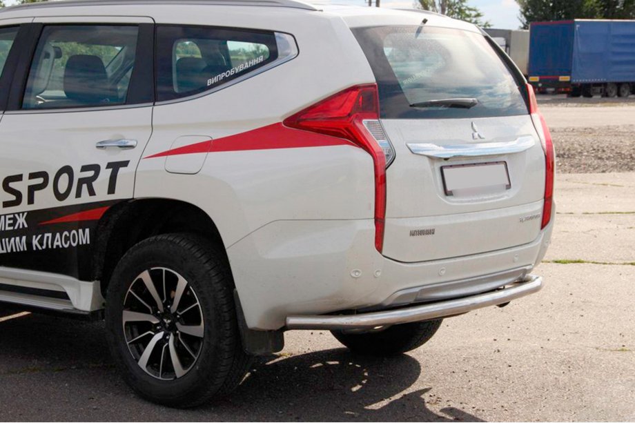Mitsubishi Pajero Sport 2015– Zadný ochranný rám AK005 (nerez) Image