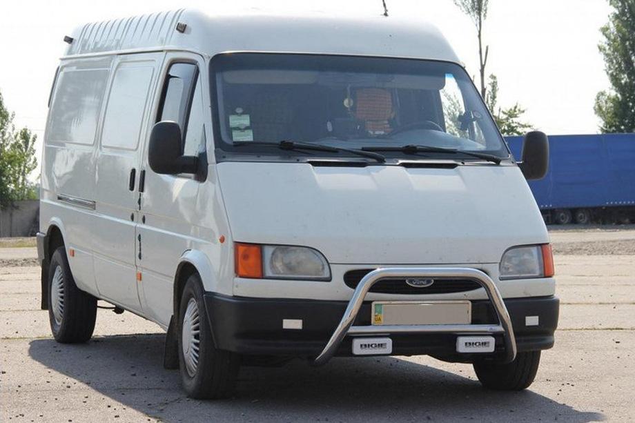 Ford Transit 1991–2000 Predný ochranný rám (bullbar) WT006 (nerez) Image
