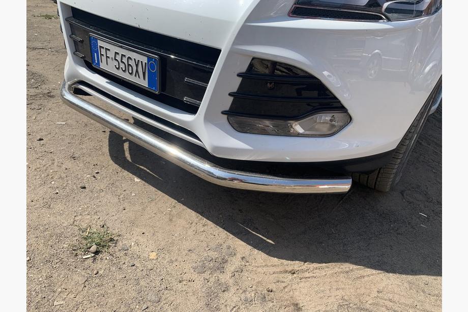 Ford Kuga/Escape 2013–2019 Predný ochranný rám ST008 (nerez) Fotografia 7