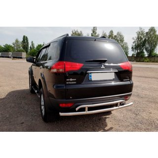 Zadný ochranný rám AK002-2 (2 ks, nerez) Mitsubishi Pajero Sport 2008–2015 fotografia 1