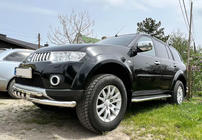 Mitsubishi Pajero Sport 2008–2015 Predný ochranný rám ST015 (nerez) fotografia 2