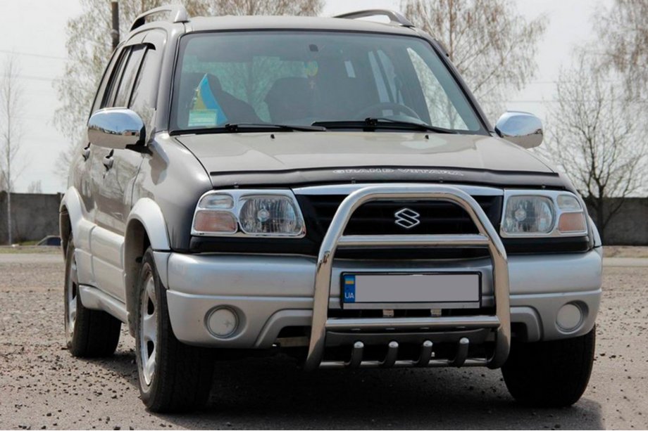 Suzuki Vitara 1998–2006 Kengurín QT007 (nerezová oceľ) Image