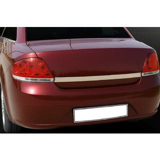 Nerezová lišta na veko kufra 2006-2012