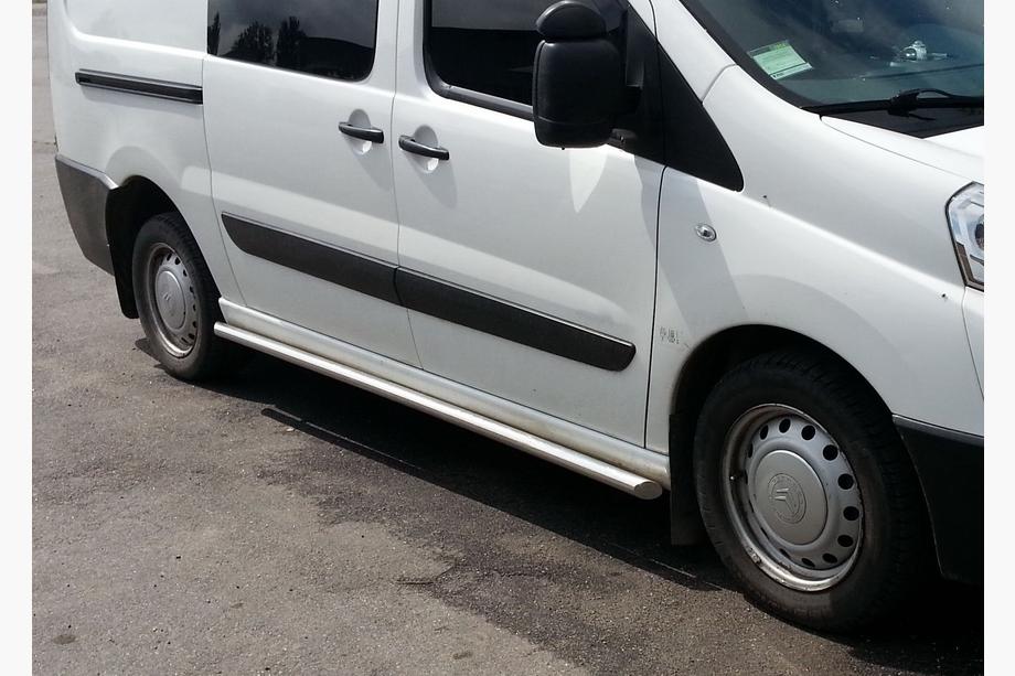 Fiat Scudo 2007–2015 Bočné prahové rúrky BB002 (2 ks, nerez) 60 mm, krátky rázvor Image