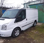 Ford Transit 2000–2014 Čierne strešné lyžiny fotografia 6
