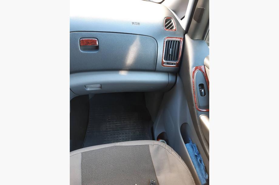 Hyundai H300, H1, Starex 2008–2020 Kryty palubnej dosky (veľká sada) Titán Fotografia 9