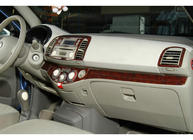 Nissan Micra K12 2003–2010 Kryty palubnej dosky Titán fotografia 3