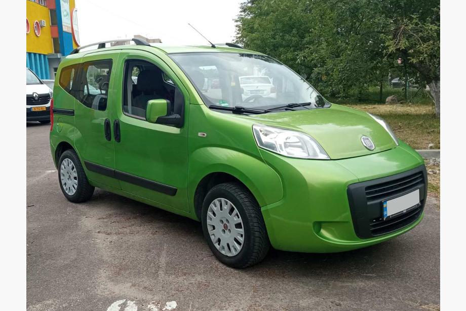 Peugeot Bipper 2008–2017 Chrómové strešné lyžiny Liatinové pätky Image