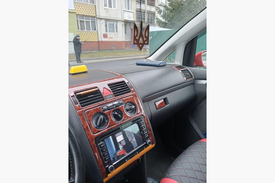 Volkswagen Touran 2003–2010 Kryty palubnej dosky Titán Fotografia 8