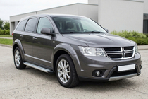 Dodge Journey 2008–2020 Bočné nášľapy Maya V2 (2 ks, hliník) fotografia 1